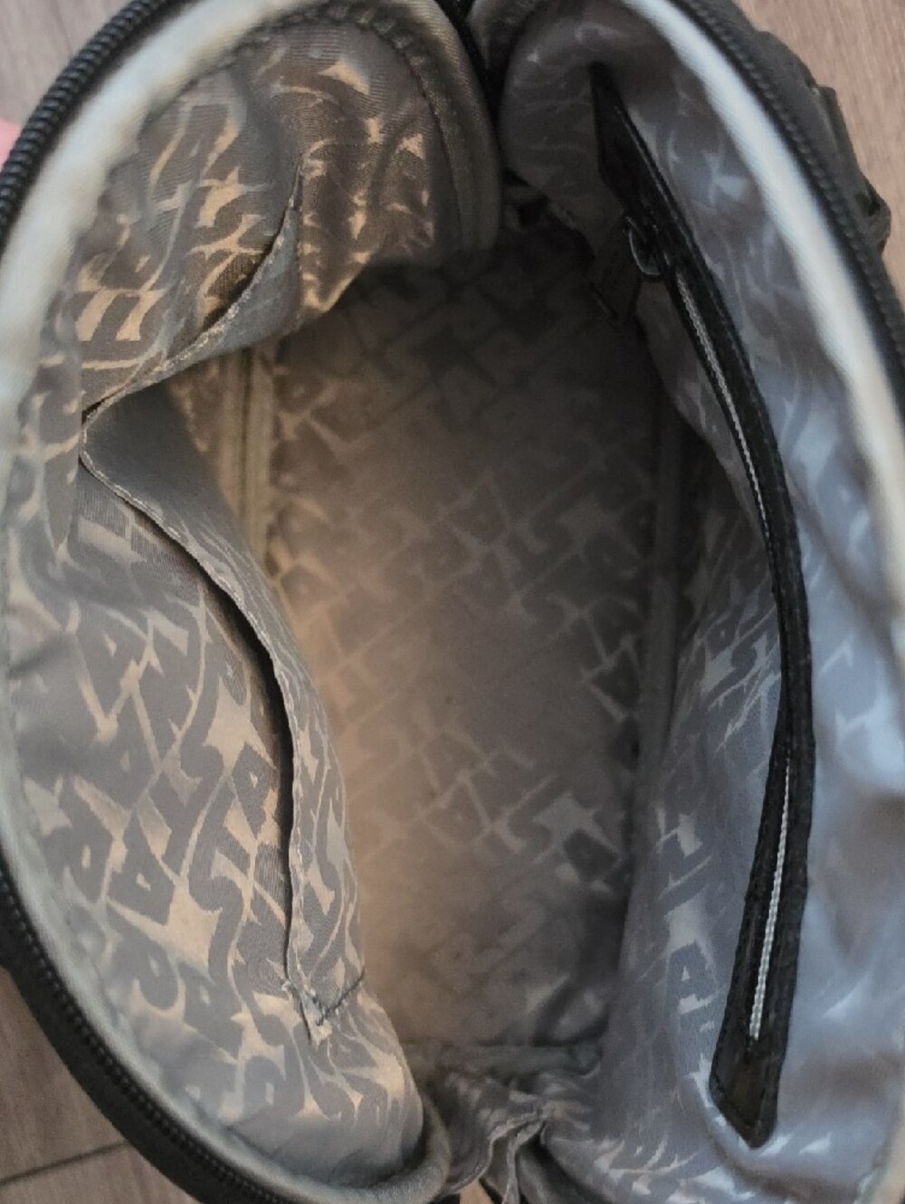 Loungefly - Stormtrooper Dome Handbag - Picture 6 of 7